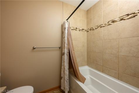 3176 Carie Hill Circle NW Massillon OH 44646