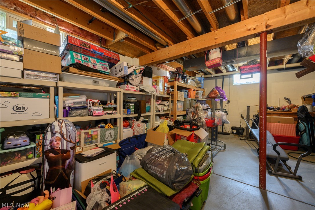 3176 Carie Hill Circle NW Massillon OH 44646