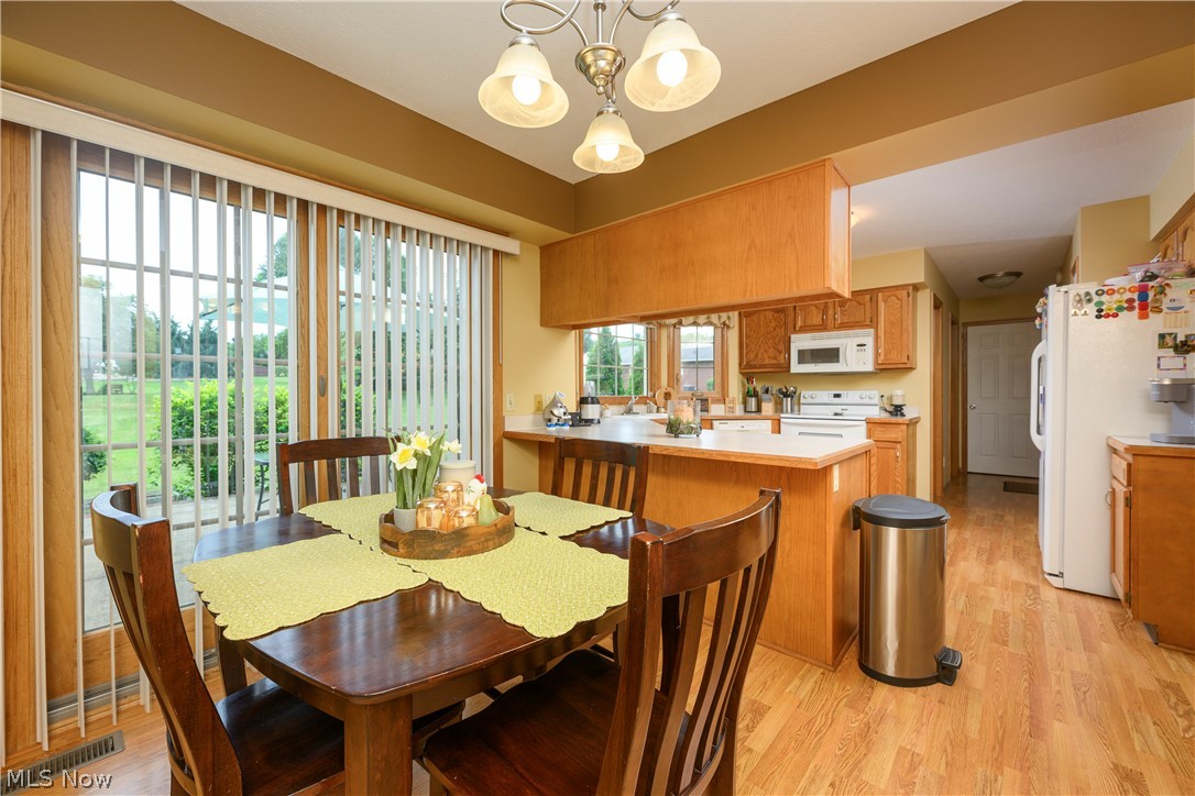 3176 Carie Hill Circle NW Massillon OH 44646