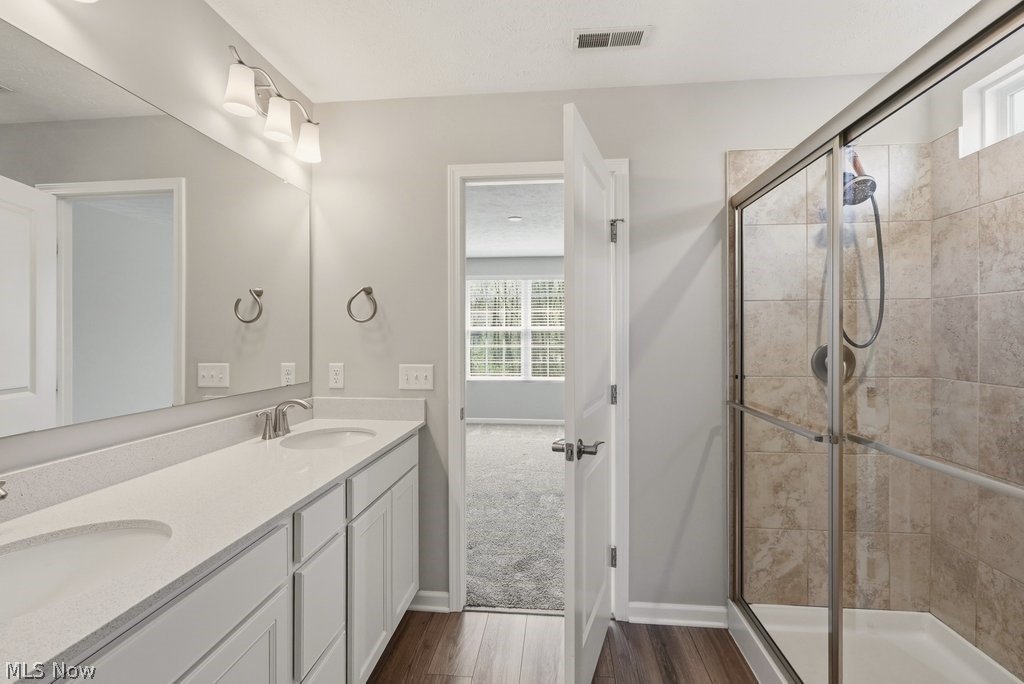 3176 Blue Jaye Lane Twinsburg OH 44087
