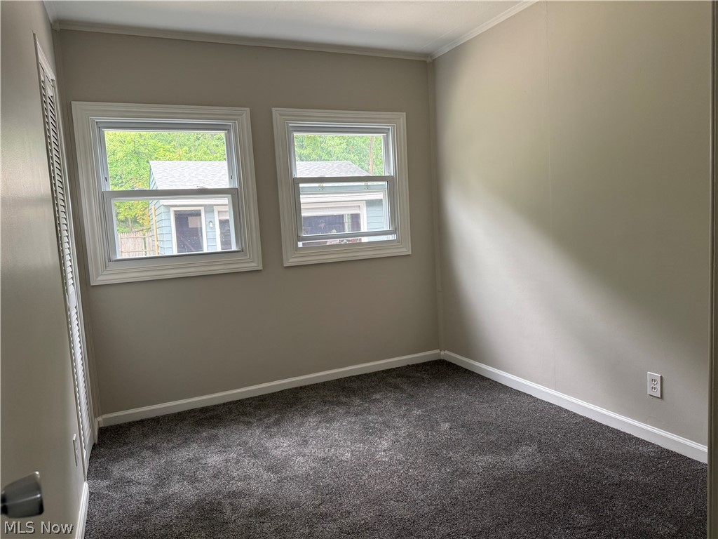 863 North Avenue Painesville OH 44077