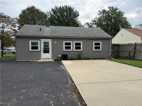 863 North Avenue Painesville OH 44077