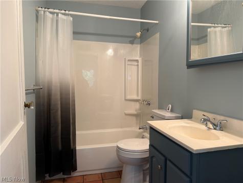 863 North Avenue Painesville OH 44077