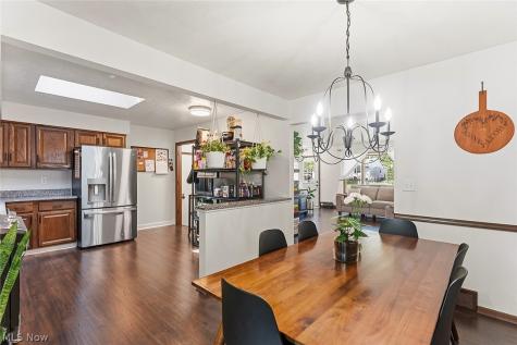 18765 Hearthstone Drive Strongsville OH 44136