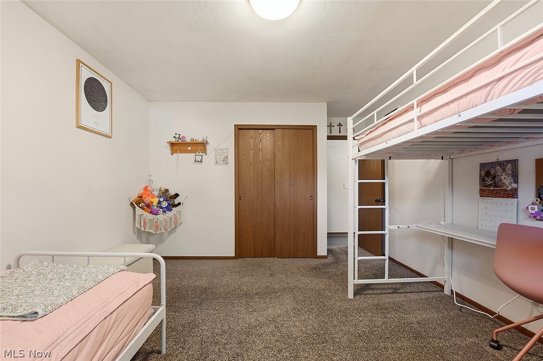 18765 Hearthstone Drive Strongsville OH 44136