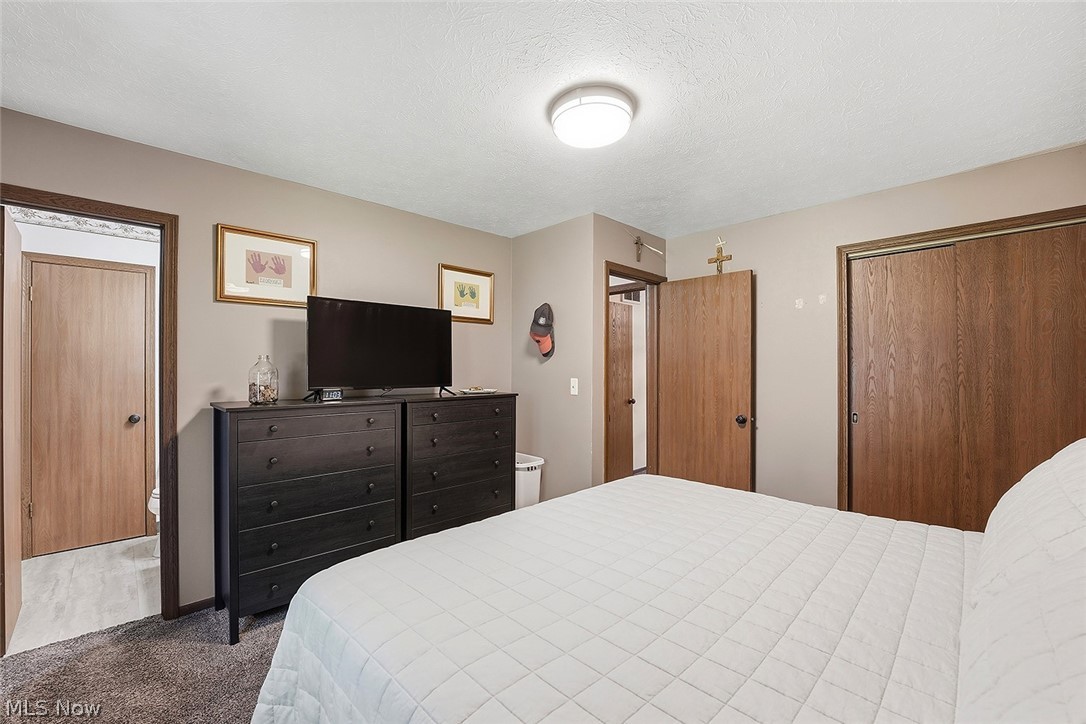 18765 Hearthstone Drive Strongsville OH 44136