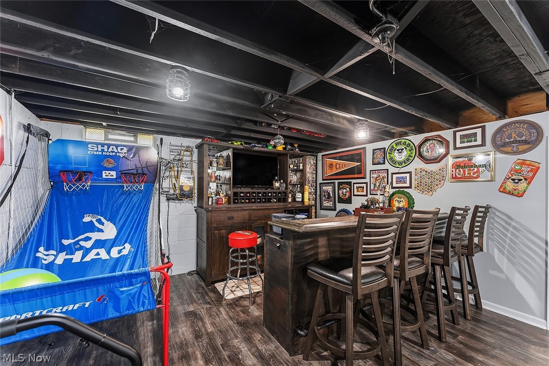 18765 Hearthstone Drive Strongsville OH 44136