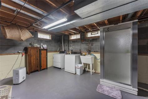 18765 Hearthstone Drive Strongsville OH 44136