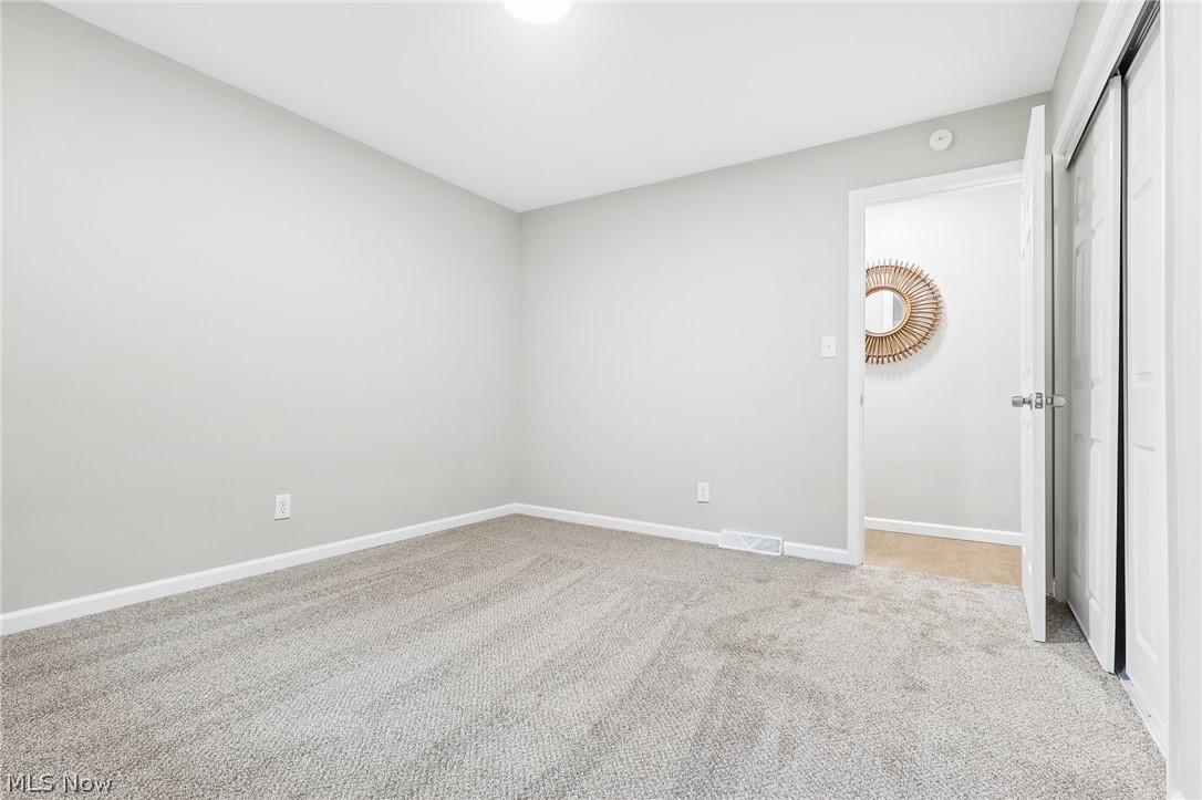 4993 Milligan Road Lowellville OH 44436