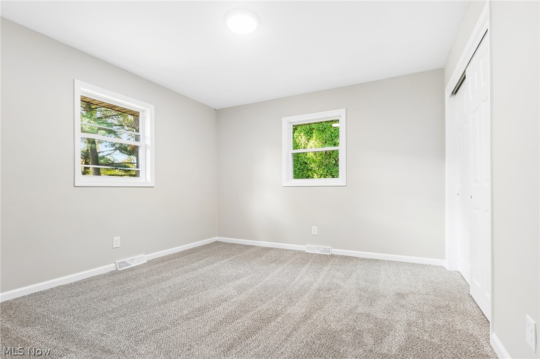 4993 Milligan Road Lowellville OH 44436
