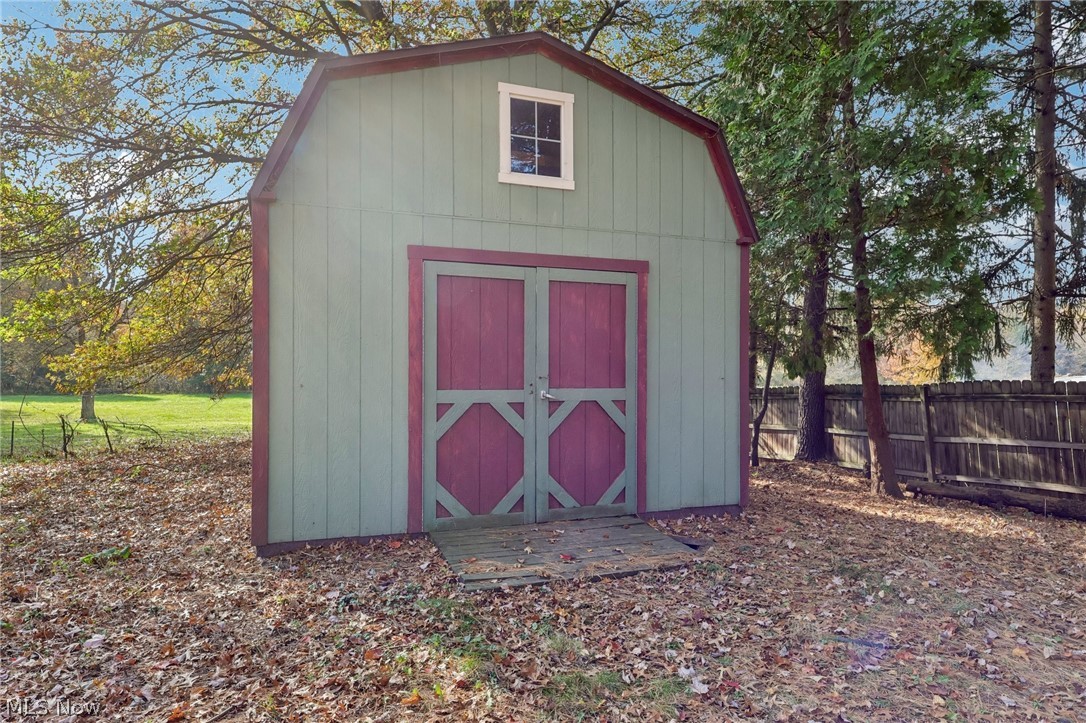 4993 Milligan Road Lowellville OH 44436