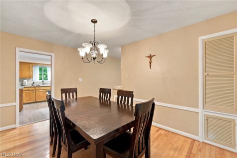 5988 Louis Drive North Olmsted OH 44070