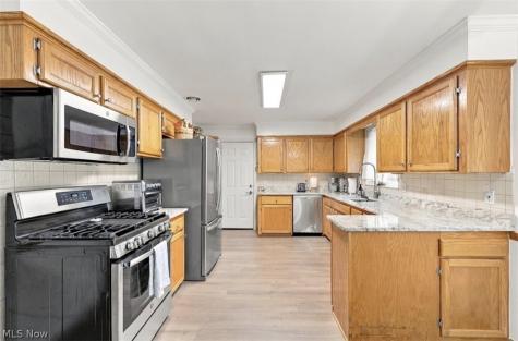 5988 Louis Drive North Olmsted OH 44070