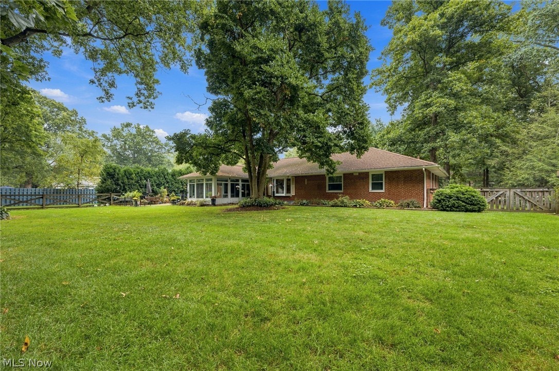 5988 Louis Drive North Olmsted OH 44070
