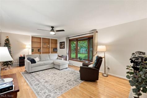 5988 Louis Drive North Olmsted OH 44070