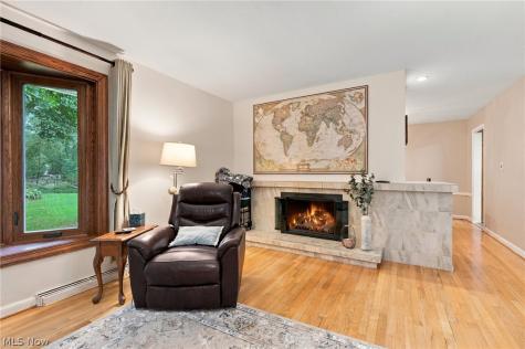 5988 Louis Drive North Olmsted OH 44070