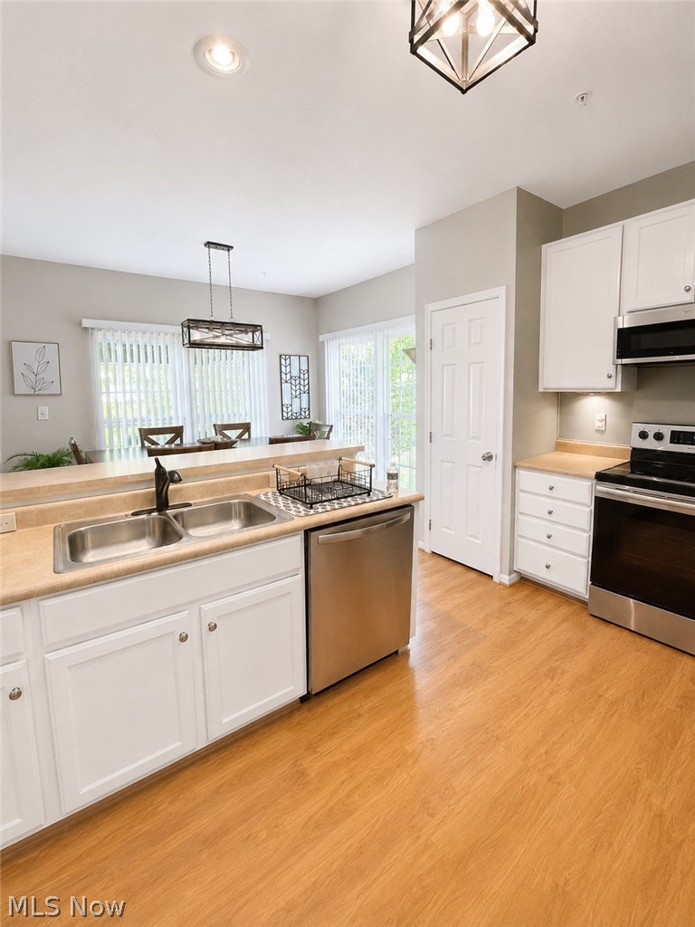 2923 Stratford Way Willoughby Hills OH 44092