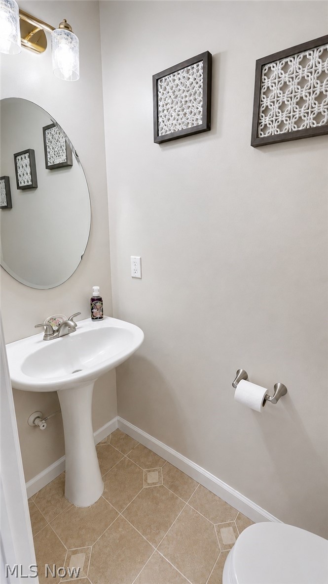2923 Stratford Way Willoughby Hills OH 44092