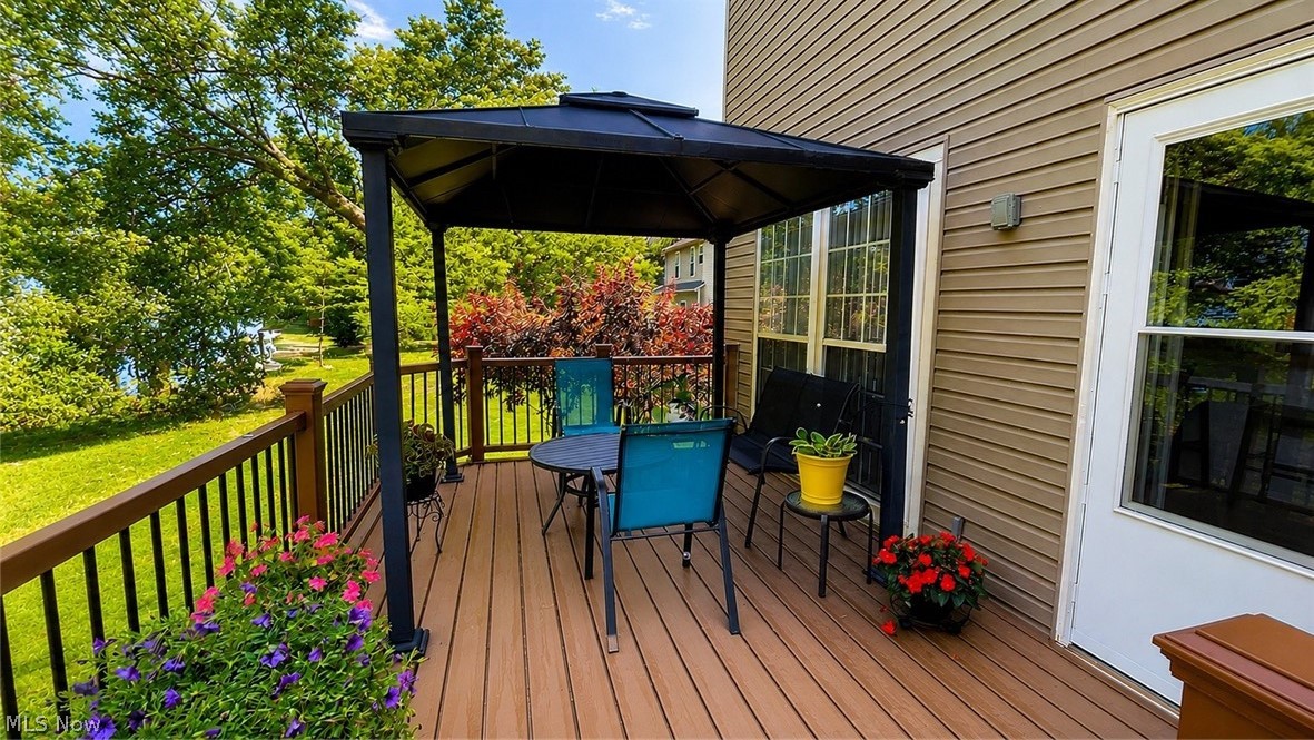 2923 Stratford Way Willoughby Hills OH 44092