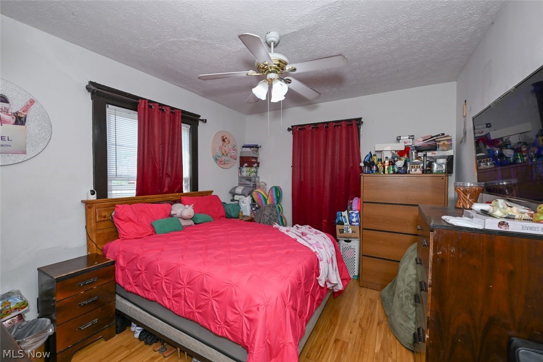 4132 Robert Avenue Cleveland OH 44109