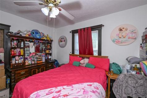 4132 Robert Avenue Cleveland OH 44109