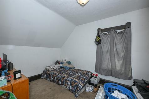 4132 Robert Avenue Cleveland OH 44109
