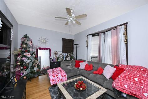 4132 Robert Avenue Cleveland OH 44109