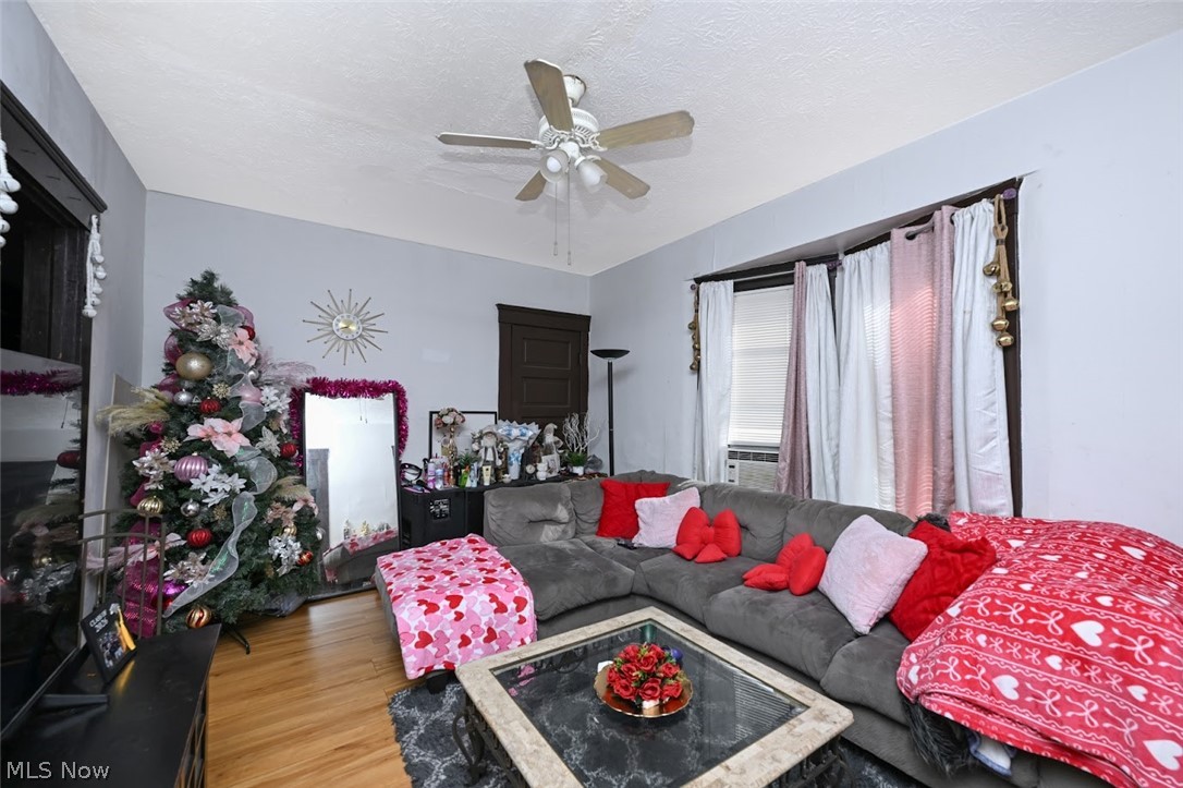 4132 Robert Avenue Cleveland OH 44109