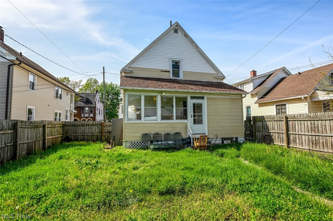 4132 Robert Avenue Cleveland OH 44109