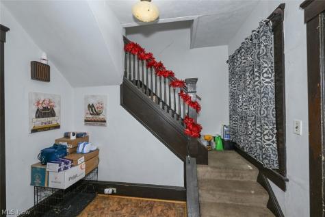 4132 Robert Avenue Cleveland OH 44109
