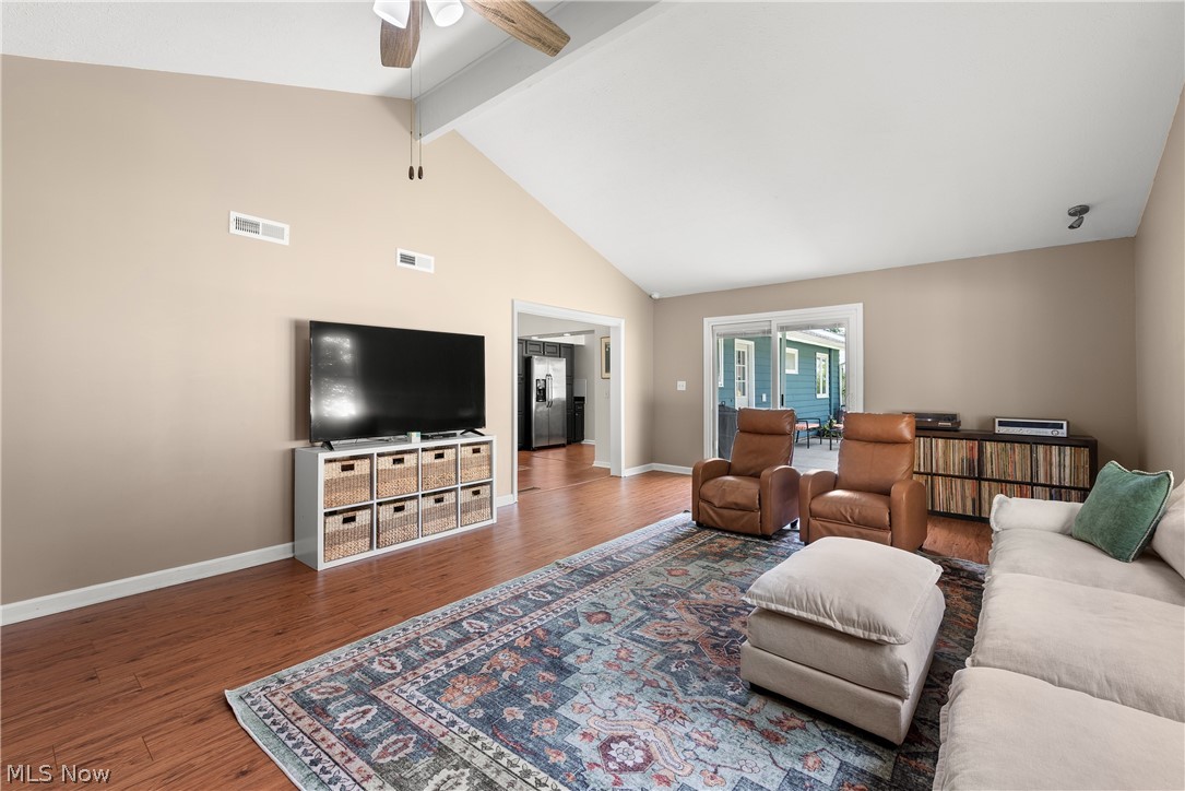 212 Parkwood Avenue Avon Lake OH 44012