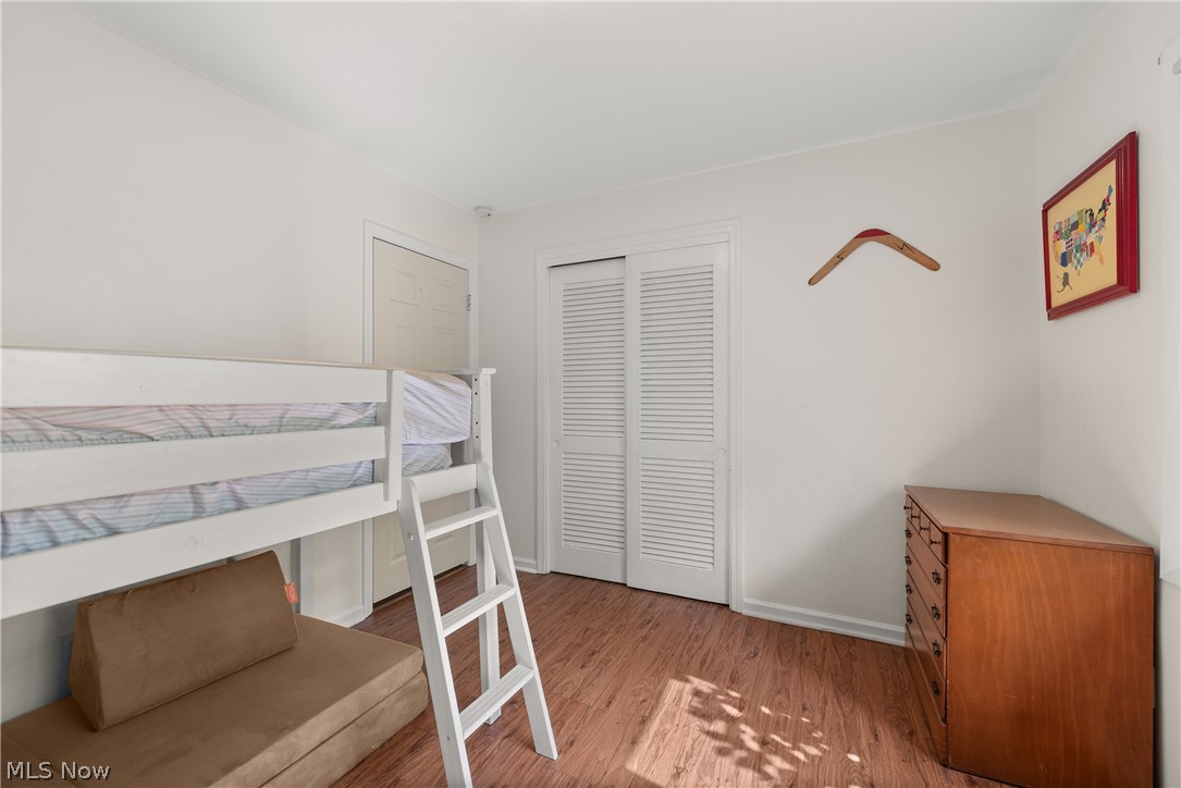 212 Parkwood Avenue Avon Lake OH 44012