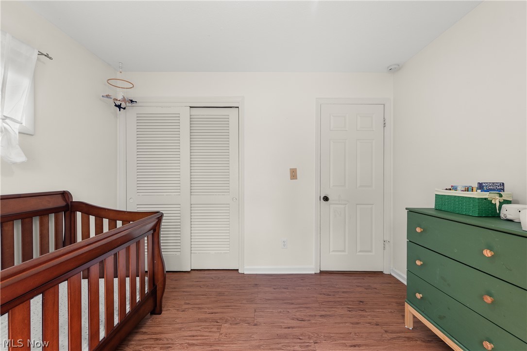 212 Parkwood Avenue Avon Lake OH 44012
