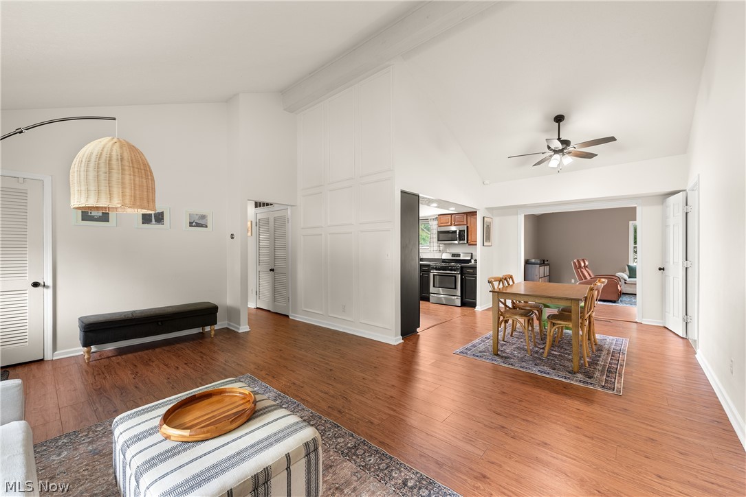 212 Parkwood Avenue Avon Lake OH 44012