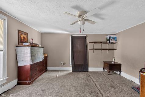 978 Wooster Road Barberton OH 44203
