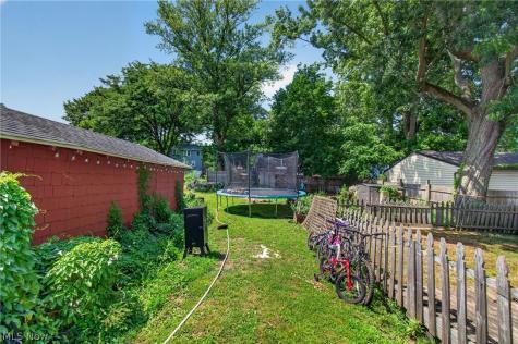 978 Wooster Road Barberton OH 44203