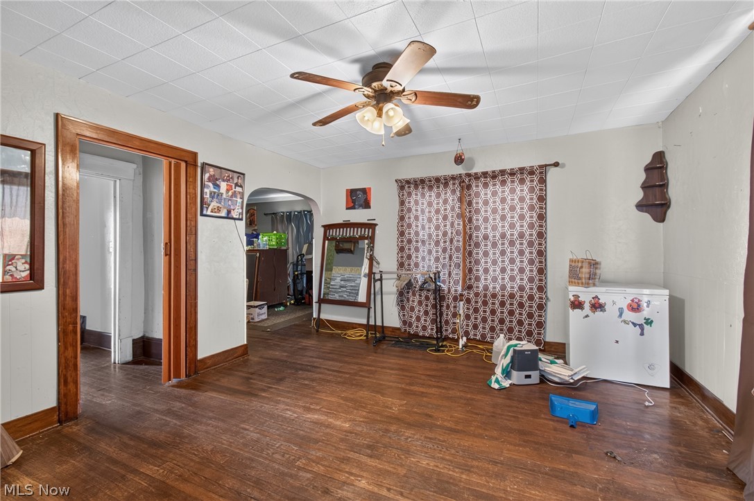 978 Wooster Road Barberton OH 44203