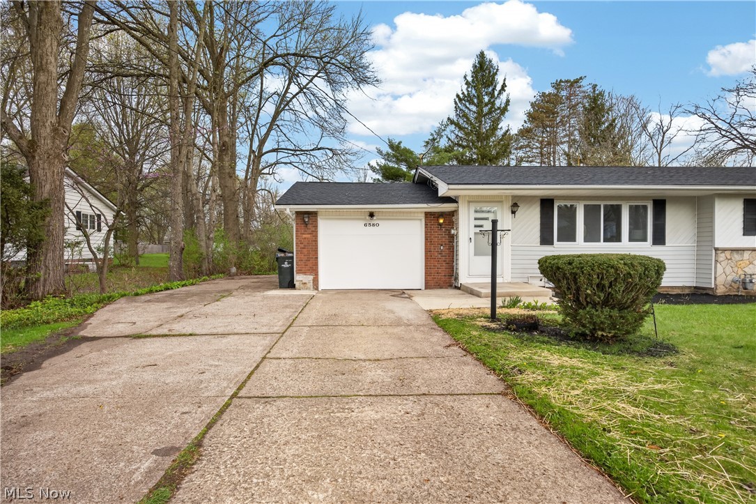 6580 Barton Road North Olmsted OH 44070