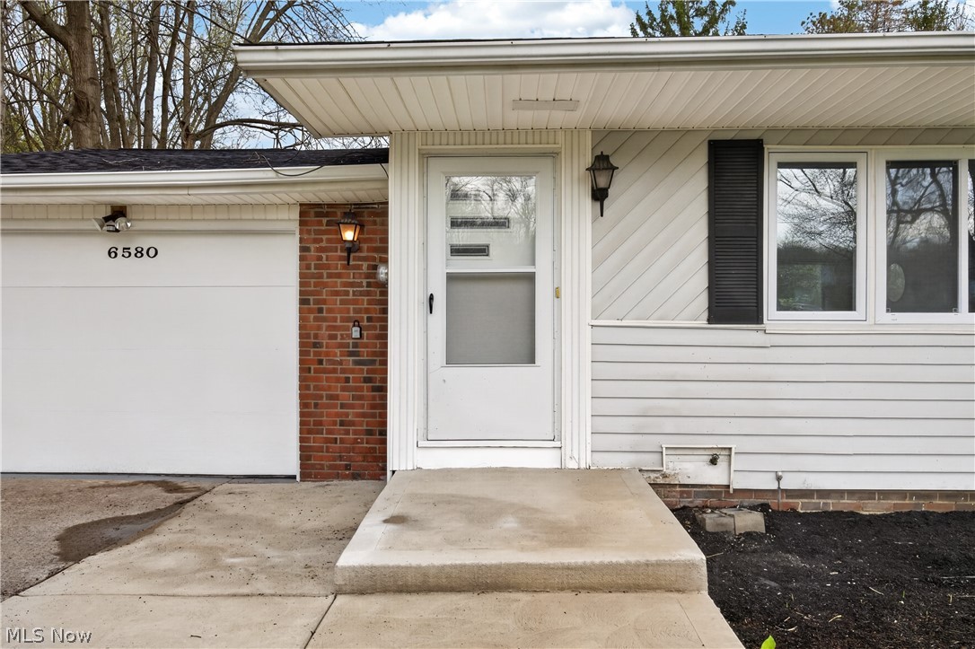 6580 Barton Road North Olmsted OH 44070