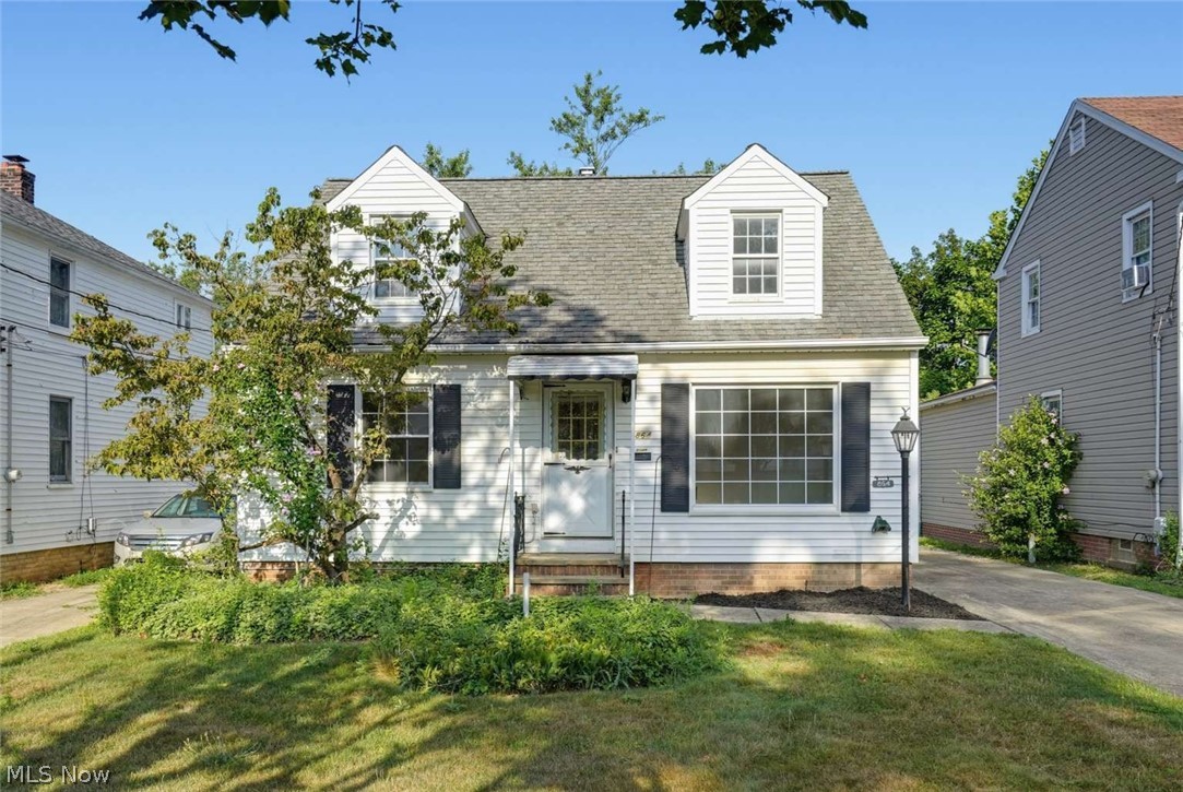864 Lincoln Boulevard Bedford OH 44146