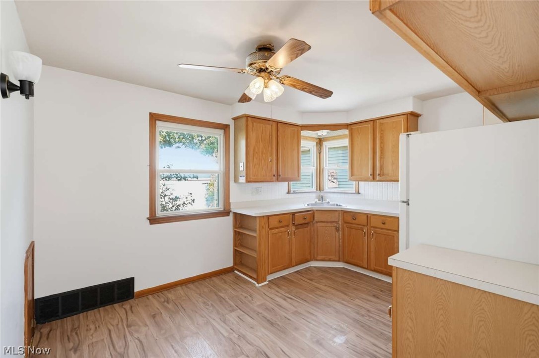 864 Lincoln Boulevard Bedford OH 44146