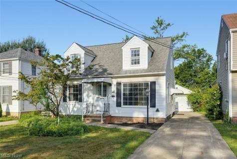 864 Lincoln Boulevard Bedford OH 44146