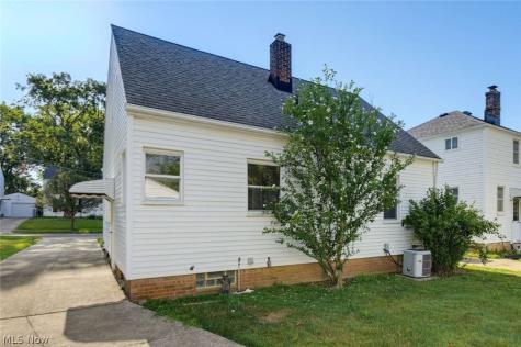864 Lincoln Boulevard Bedford OH 44146