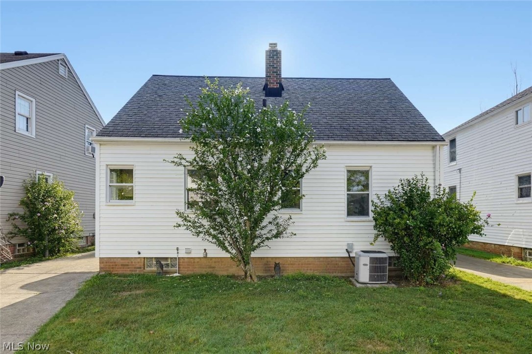 864 Lincoln Boulevard Bedford OH 44146