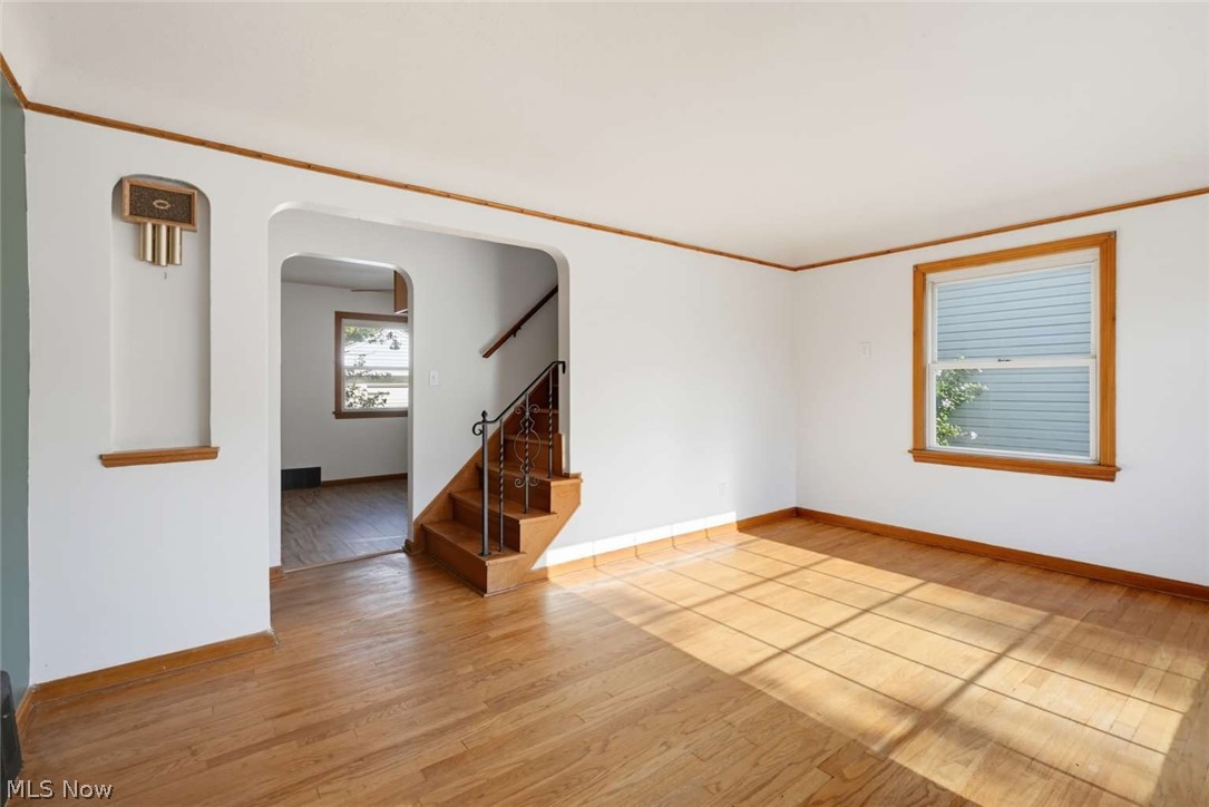 864 Lincoln Boulevard Bedford OH 44146