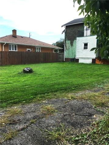9474 Roxbury Road Parma Heights OH 44130