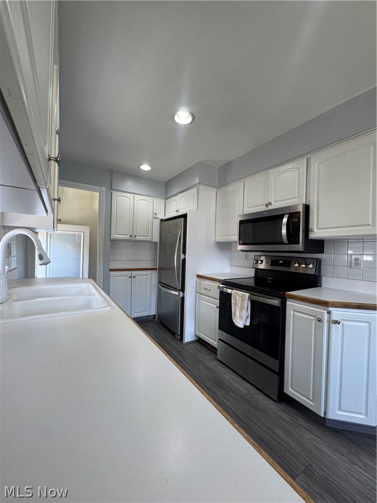 2923 Lucerne Avenue Parma OH 44134