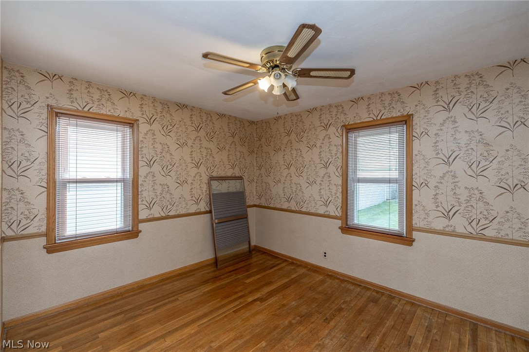 8323 Renwood Drive Parma OH 44129