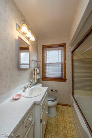 8323 Renwood Drive Parma OH 44129