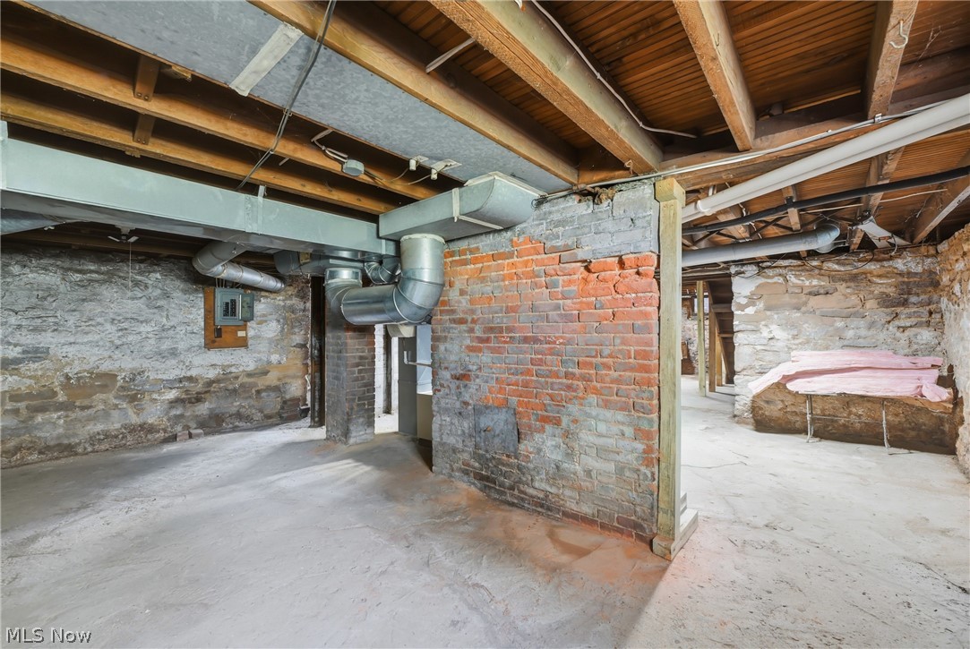 882 N Lincoln Avenue Salem OH 44460